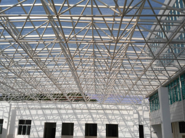 襄阳管桁架加工中需要注意哪些问题?